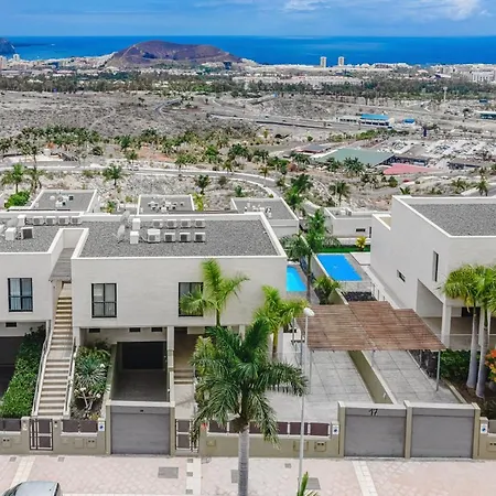 Rey Tenerife #17, Close To Siam Park Будинок відпочинку