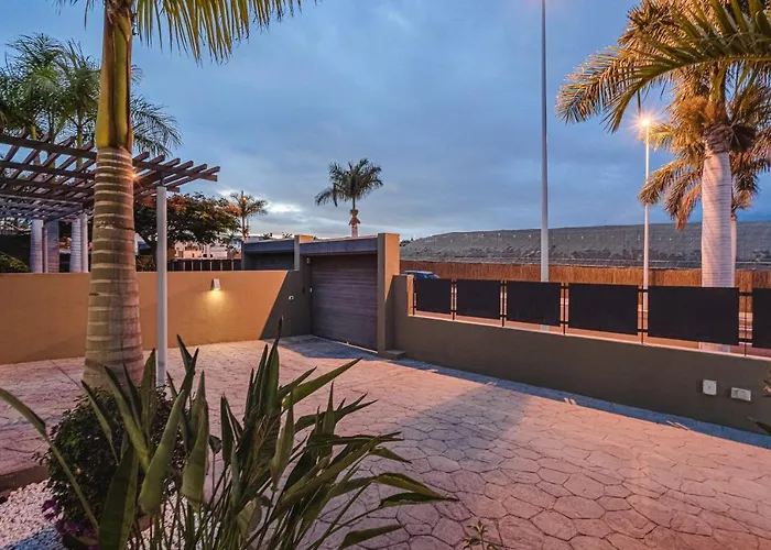 Holiday home Rey Tenerife #17, Close To Siam Park